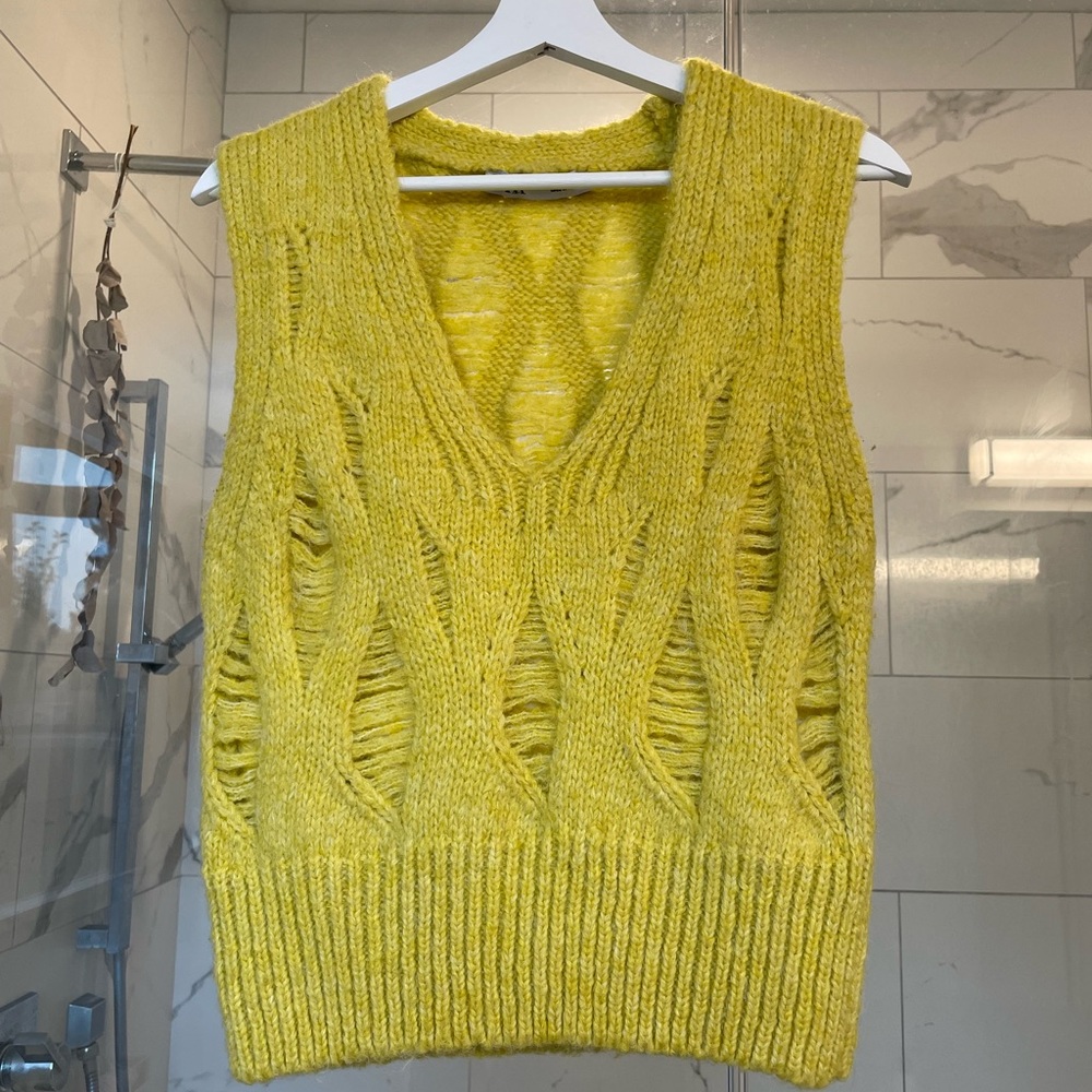 Zara vest